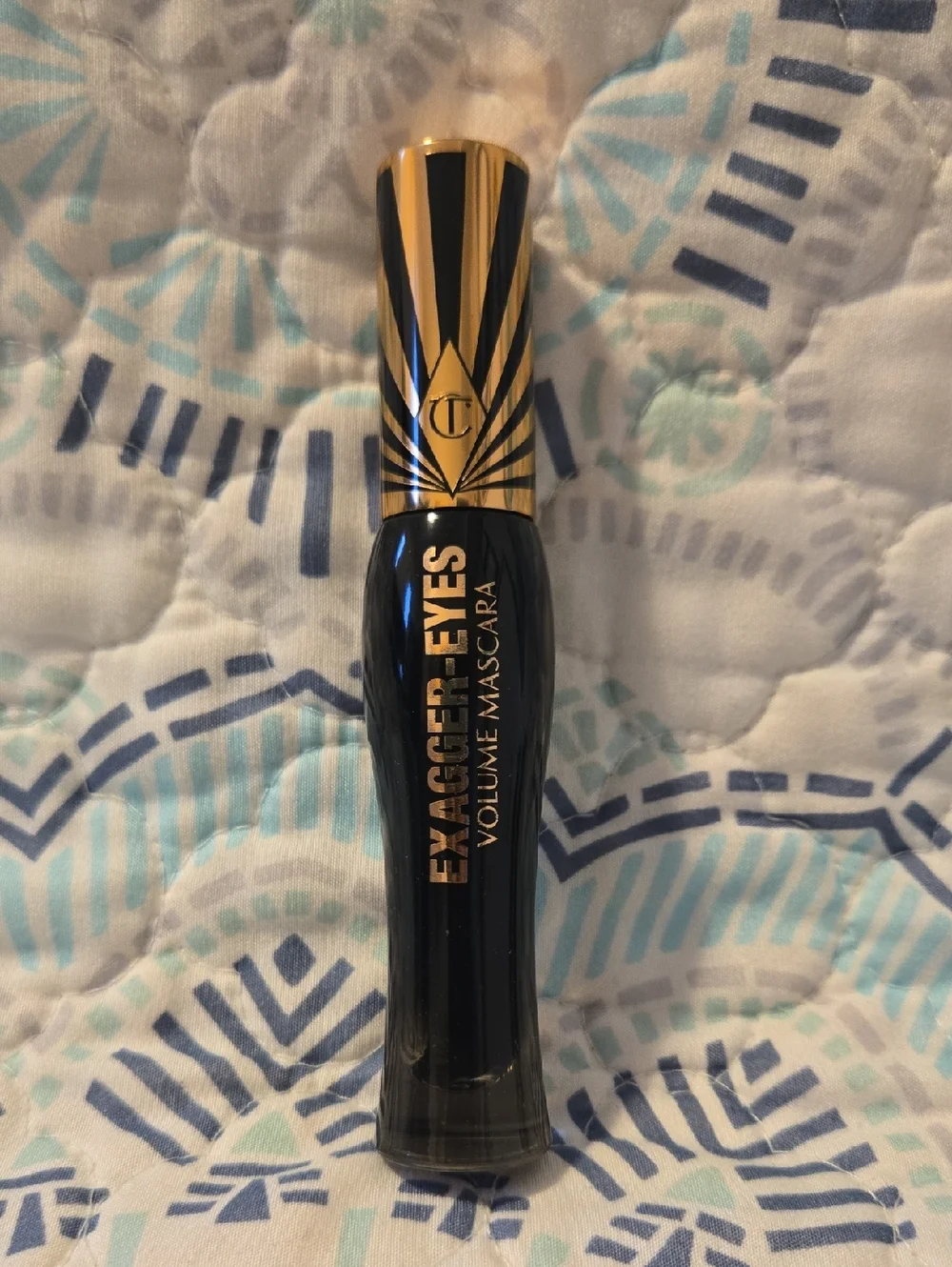 Charlotte Tilbury Exagger-Eyes Volumizing and Curling Mascara